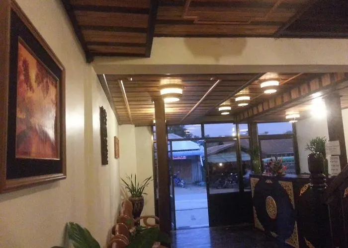 Golden House Hotel